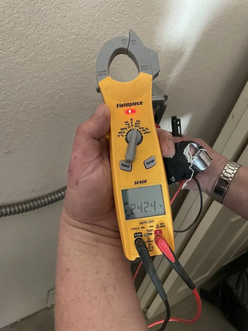 Voltage testing with clamp meter during Electrical Installation Services in Northlake
